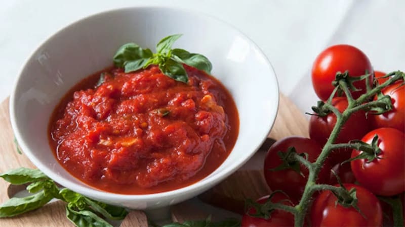 تصویر 1 از رب گوجه فرنگی طبیعی ارگانیک انتخابی ویژه برای آشپزی سالم با طعم خالص و بدون مواد نگهدارنده
